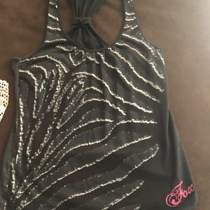 Black Fox metallic tank